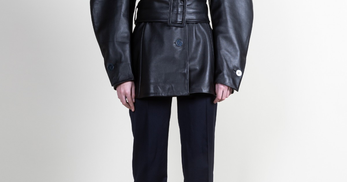 YIE KIM [Leather half trench coat]